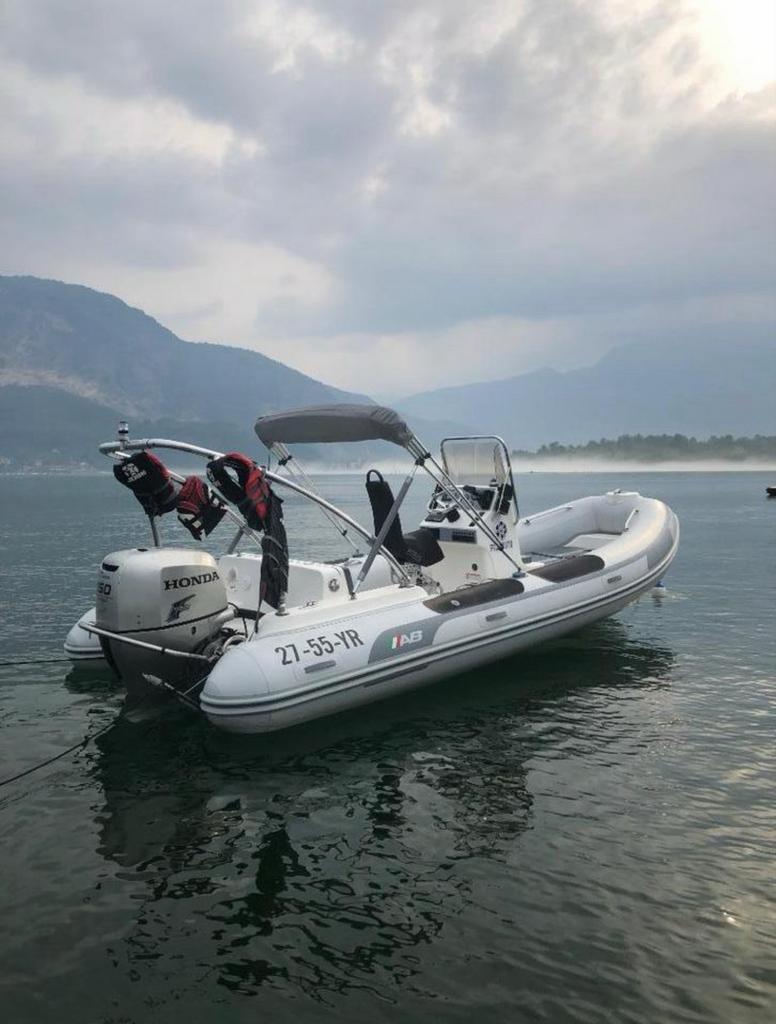 Rib Boot AB Inflatables - 150pk Honda Buitenboordmotor, Watersport en Boten, Rubberboten, Gebruikt, 120 tot 200 pk, Benzine, Overige materialen