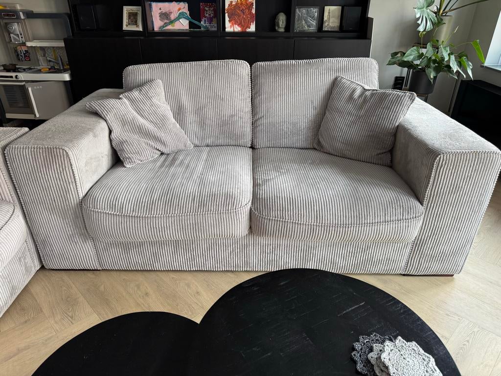 Grijze bank twee x 2,5 zits, Huis en Inrichting, Banken | Bankstellen, Ophalen, 150 tot 200 cm, Tweepersoons, 75 tot 100 cm
