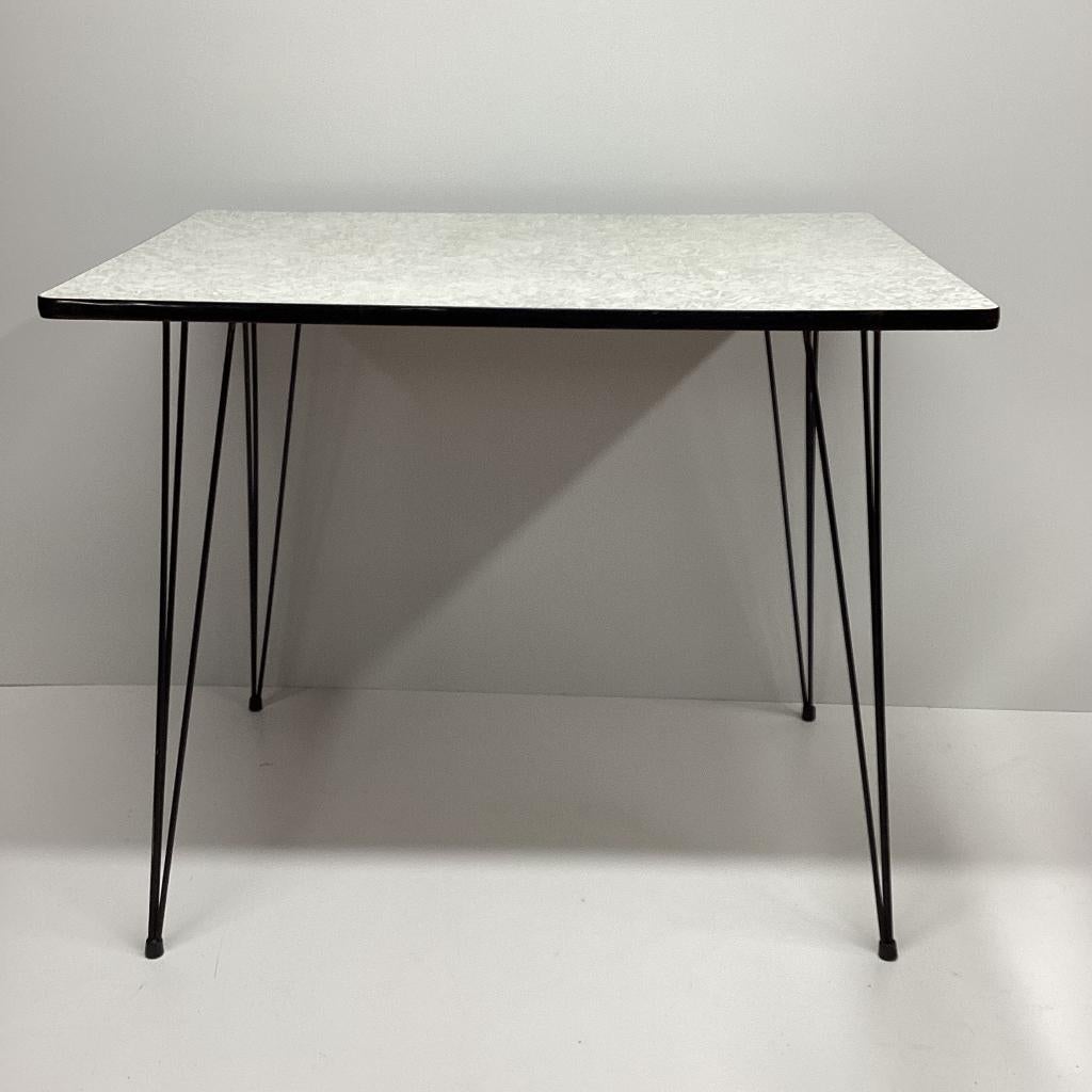 vintage tafel, Huis en Inrichting, Tafels | Eettafels, Ophalen, Gebruikt, Formica, vintage, jaren 60 tafel, tafel, kleine eettafel
