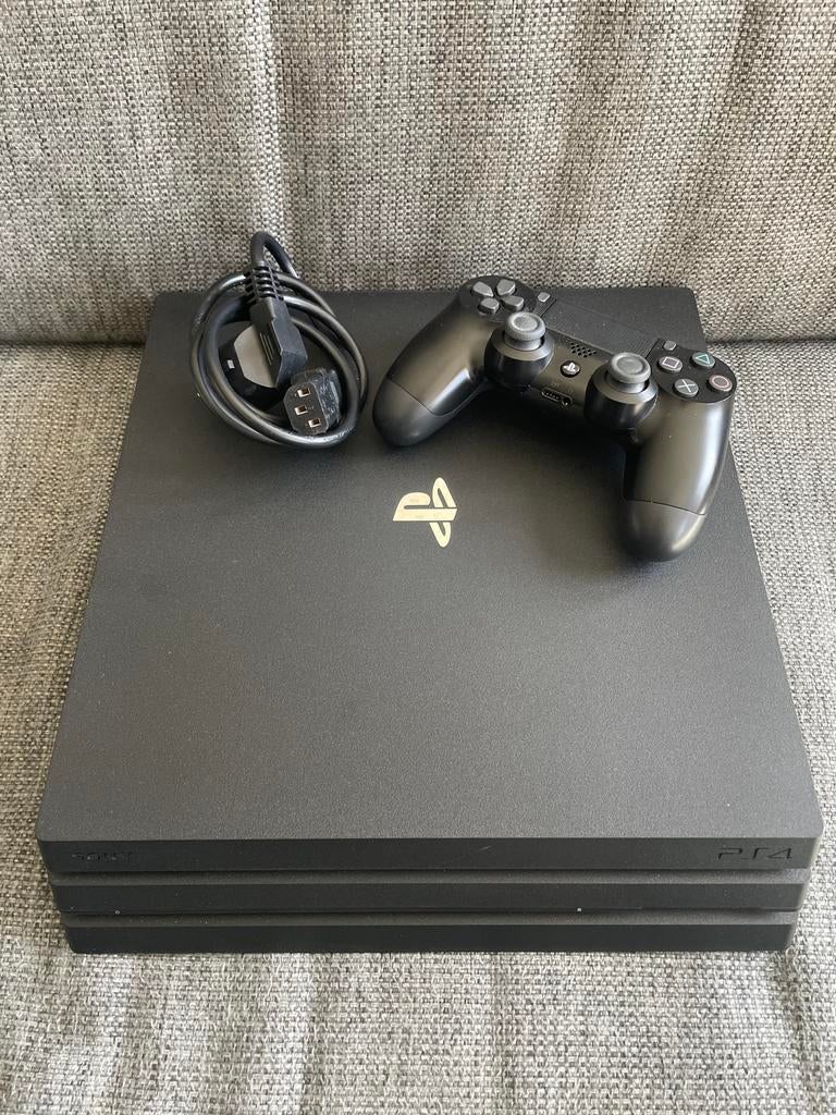 PlayStation 4 Pro zo goed als nieuw met controller, Spelcomputers en Games, Spelcomputers | Sony PlayStation 4, Ophalen of Verzenden