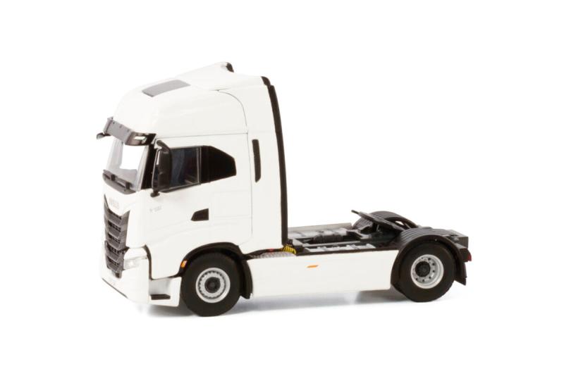 WHITE LINE; IVECO S-WAY AS HIGH 4X2, Hobby en Vrije tijd, Modelauto's | 1:50, Nieuw, Ophalen of Verzenden, Bus of Vrachtwagen