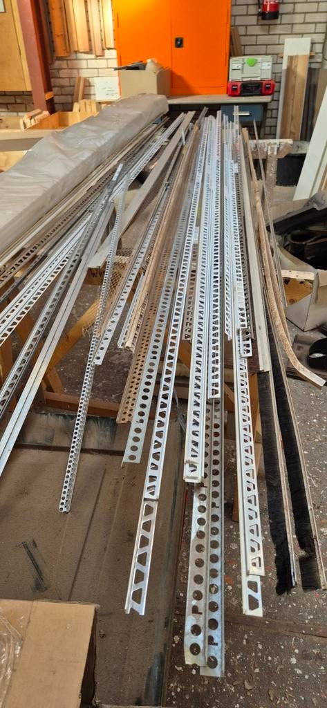 Tegelstrippen en Hoekprofielen - Diverse Maten & Kleuren, Ophalen, Gebruikt