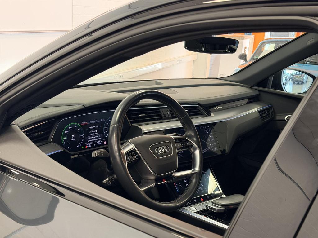 Audi e-tron e-tron 55 quattro advanced 95 kWh | 90% SOH | Sp, Auto's, Audi, Automaat, 131 €/maand, Zwart, 95 kWh