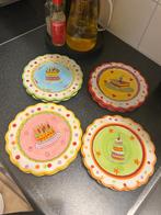 handbeschilderde keramische gebaksbordjes met taartmotieven, Ophalen, Keramiek, Zo goed als nieuw, Bord(en)