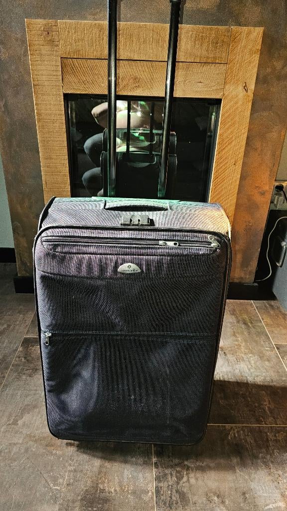 Samsonite Koffer zwart 40 x 60 x 18 cm met wielen, Sieraden, Tassen en Uiterlijk, Koffers, Ophalen, Wieltjes, Gebruikt, Hard kunststof