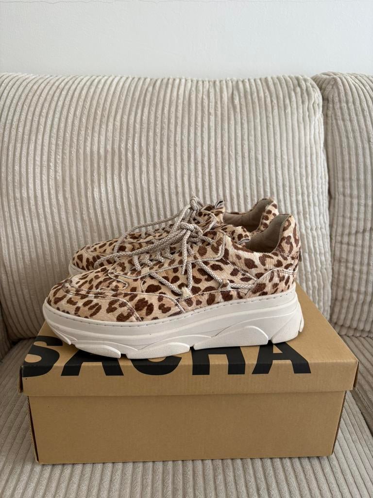 Leopard chunky sneakers Sacha maat 40, Wit, Ophalen of Verzenden, Sneakers of Gympen, Zo goed als nieuw