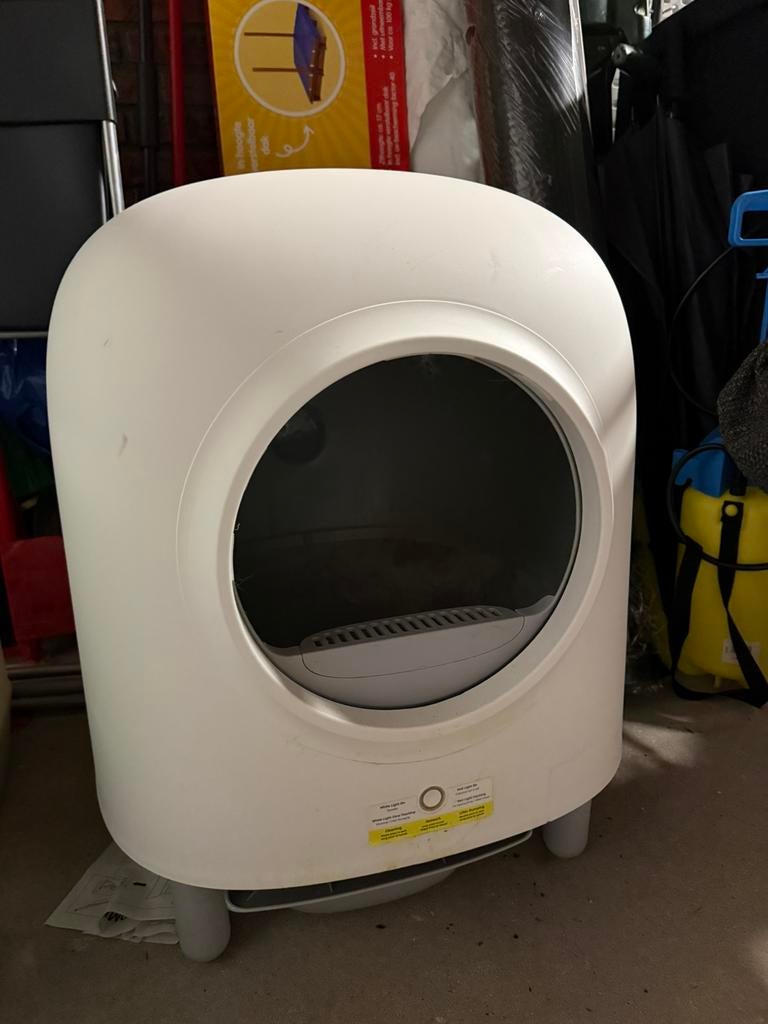 Zelfreinigende kattenbak, Ophalen, Zo goed als nieuw