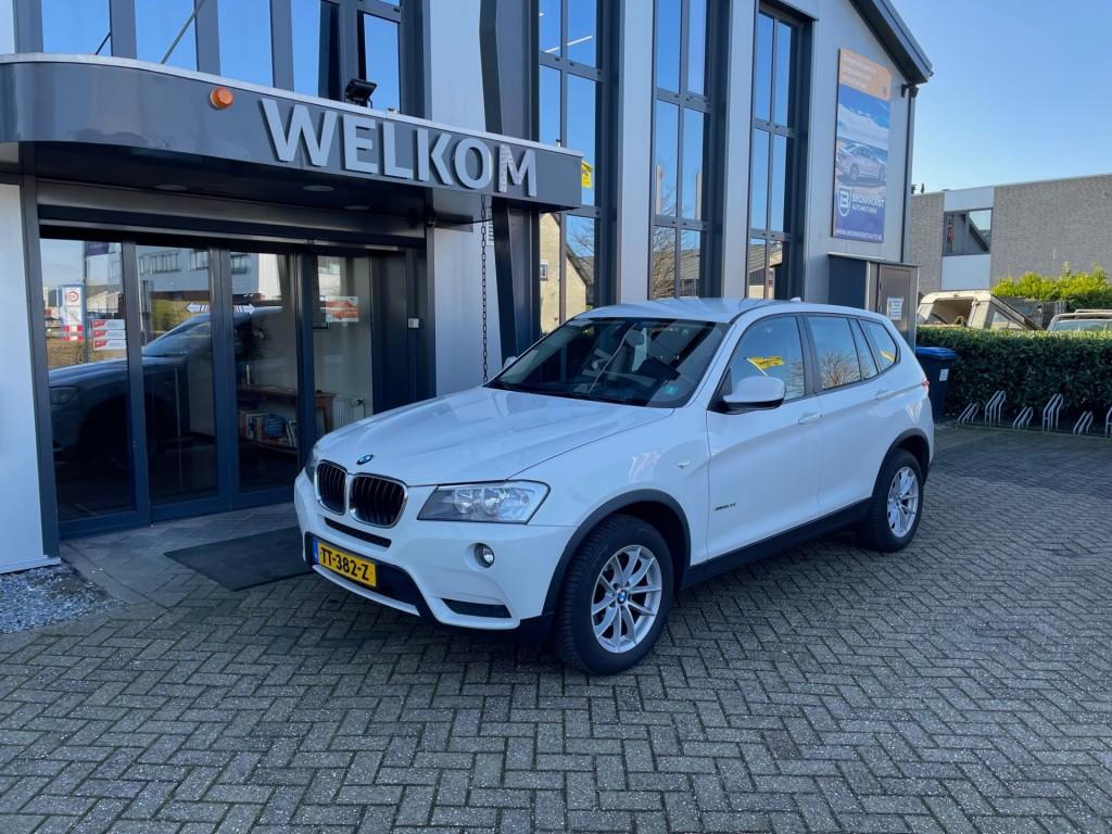 Bmw X3 XDRIVE20I Automaat, Navi, Climatcntrl, Cruisecntrl, T, Euro 5, Gebruikt, 4 cilinders, 2000 kg