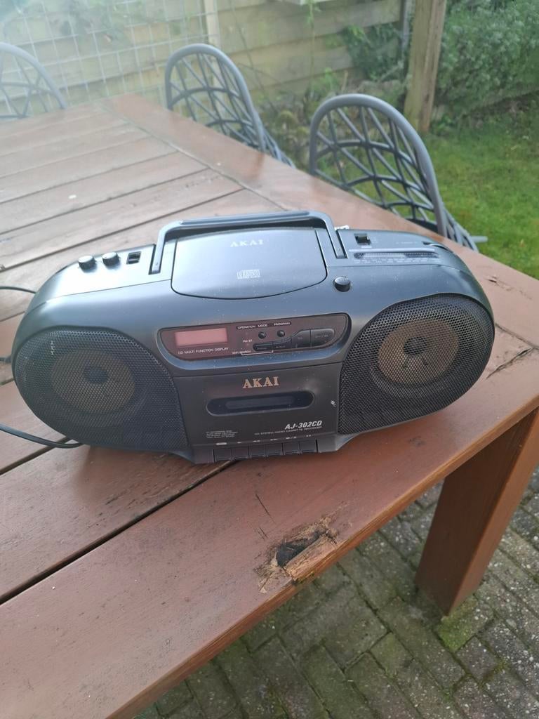Akai AJ-392CD radio cassette recorder, Ophalen