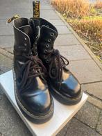 Dr. Martens Jadon laarzen - Maat 39 - Zo goed als nieuw, Kleding | Dames, Schoenen, Ophalen of Verzenden, Zo goed als nieuw, Zwart