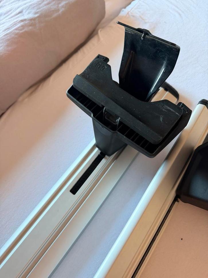 Thule Wingbar Evo dakdragerset voor Volvo V60 2013  tot 2018, Auto diversen, Dakdragers, Zo goed als nieuw, Ophalen