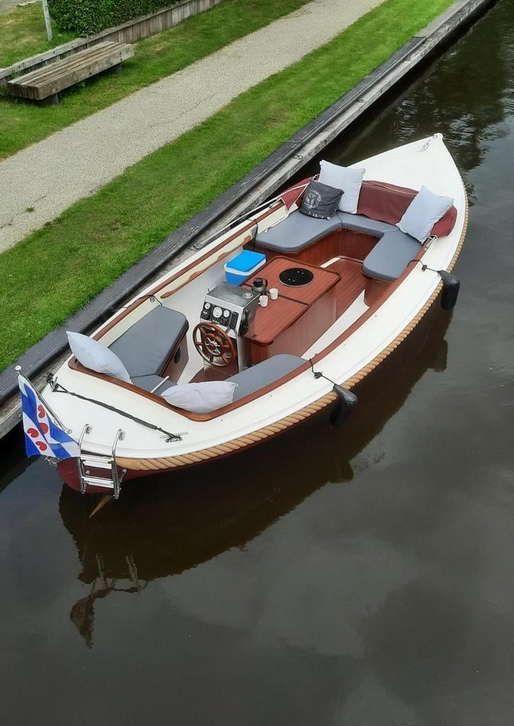 Langweerder sloep 650 classic - Perfect voor vaarplezier!, Watersport en Boten, Sloepen, Ophalen, Gebruikt, Binnenboordmotor, 6 meter of meer