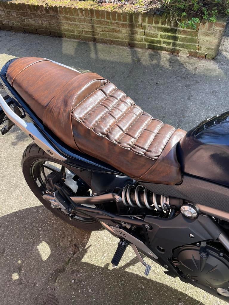 Kawasaki ER6N zadel. Costume made, Motoren, Ophalen, Nieuw