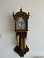 Houten wandklok met messing gewichten, Antiek en Kunst, Antiek | Klokken, Ophalen