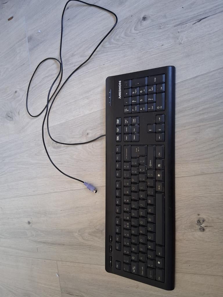 Medion PS/2 toetsenbord, Computers en Software, Toetsenborden, Ophalen, Gebruikt, Medion, Qwerty