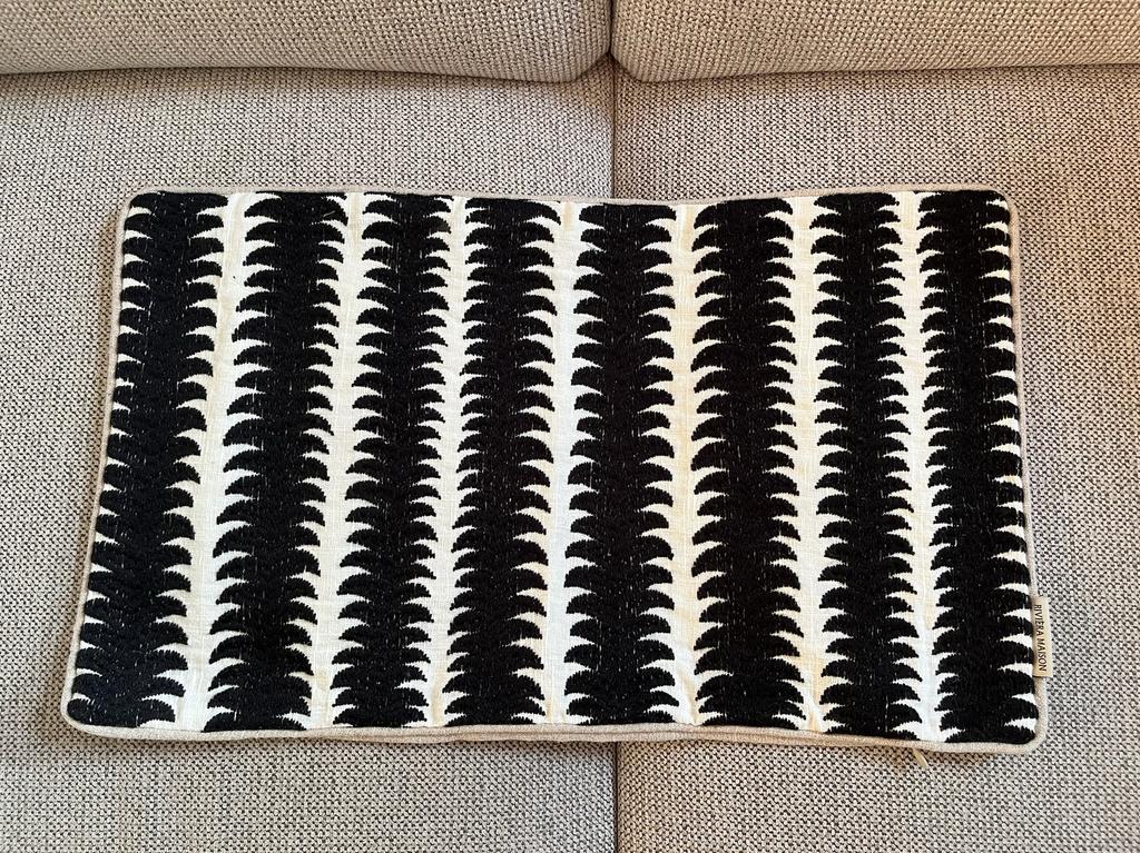 Te koop: kussenhoes van Rivièra Maison, Ophalen of Verzenden, Nieuw, Zwart, Rechthoekig