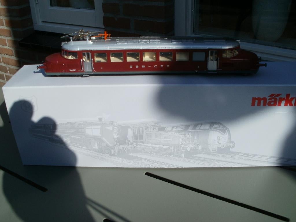 Märklin 38860 H0 Sneltrein-motorwagen serie RCe 2/4 "NIEUW", Wisselstroom, Locomotief, Nieuw, Ophalen of Verzenden