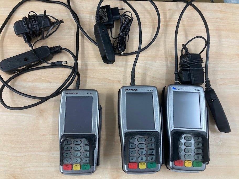 3x Pinapparaat z.g.a.n. Verifone VX820, Ophalen of Verzenden, Zo goed als nieuw