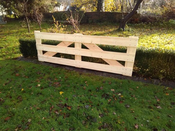 Zwaar Douglas landhek 3 mtr met palen en verstelbaar beslag, Tuin en Terras, Tuinhekken en Hekwerk, Nieuw, Tuinhek, Hout, Ophalen