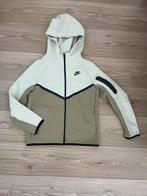 Nike Tech / vest / jas Hoodie - Maat 158-170 (XL), Ophalen of Verzenden, Gebruikt, Jongen of Meisje
