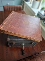 Oude grammofoon platenmap met 13 platen (His Master's Voice), Ophalen, Gebruikt, Overige merken