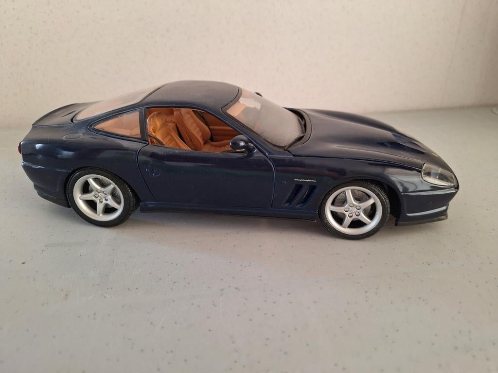 Ferrari 550 maranello 1:18  maisto, Hobby en Vrije tijd, Modelauto's | 1:18, Ophalen of Verzenden, Zo goed als nieuw, Maisto