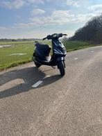 Zip Iget WAARDEPEILING, Fietsen en Brommers, Scooters | Piaggio, Ophalen, Maximaal 45 km/u, Zip, Zo goed als nieuw