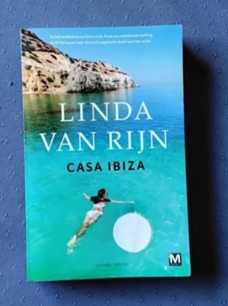 Boek: Casa Ibiza van Linda van Rijn, Boeken, Thrillers, Zo goed als nieuw, Nederland, Ophalen