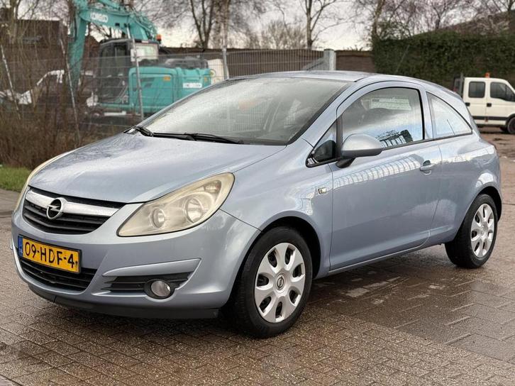 Opel Corsa 1.2-16V Cosmo INCLUSIEF NIEUW APK, Auto's, Opel, Bedrijf, Te koop, Corsa, ABS, Airbags, Airconditioning, Alarm, Boordcomputer