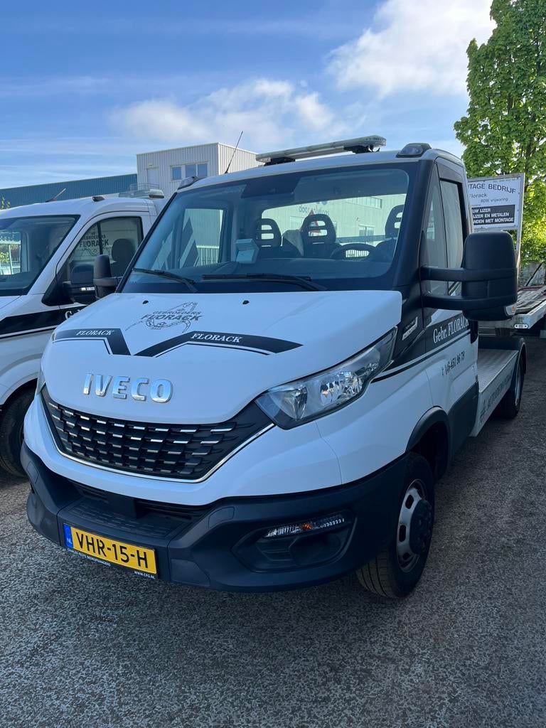 Iveco Daily 40C 2021 Wit, 13000 km, met autotransporter BE, Automaat, Achterwielaandrijving, Iveco, 179 pk
