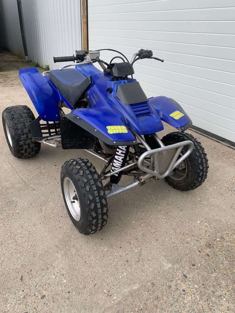 Yamaha warrior 350 geen kenteken en yfz450 met kenteken, Motoren, Quads en Trikes, Ophalen