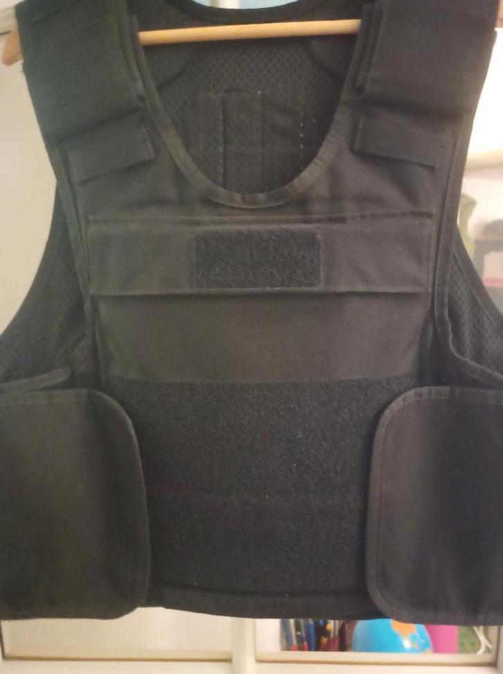 Kogelwerend vest met harde LVL3 plaat en HG1A/KR1 achterin, Verzamelen, Militaria | Algemeen, Overige soorten, Kleding of Schoenen