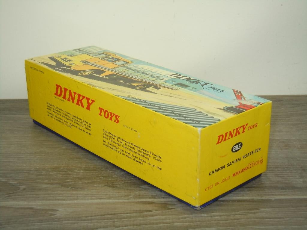 Saviem Porte-Fer Dinky Toys Atlas – Camion Miniature 1/43 – Zamak – Occasion