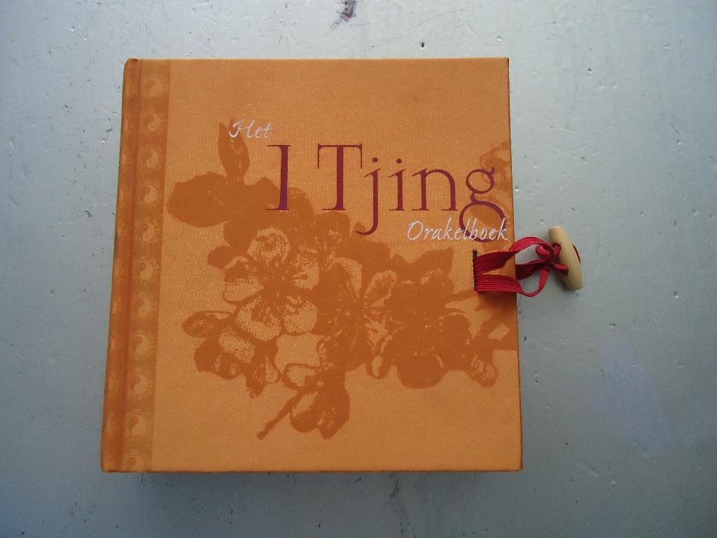 Het I Tjing Orakelboek, Boeken, Achtergrond en Informatie, Spiritualiteit algemeen, Ophalen of Verzenden, Zo goed als nieuw
