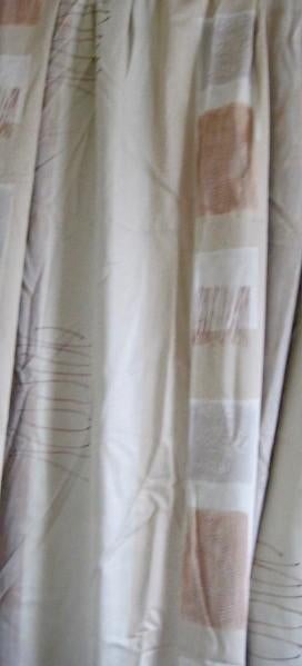 /2 BEIGE/LICHTBRUINE GORDIJNEN MET MOOIE LICHTE DECORATIE ,, Bruin, 100 tot 150 cm, 200 cm of meer, Stijlvol