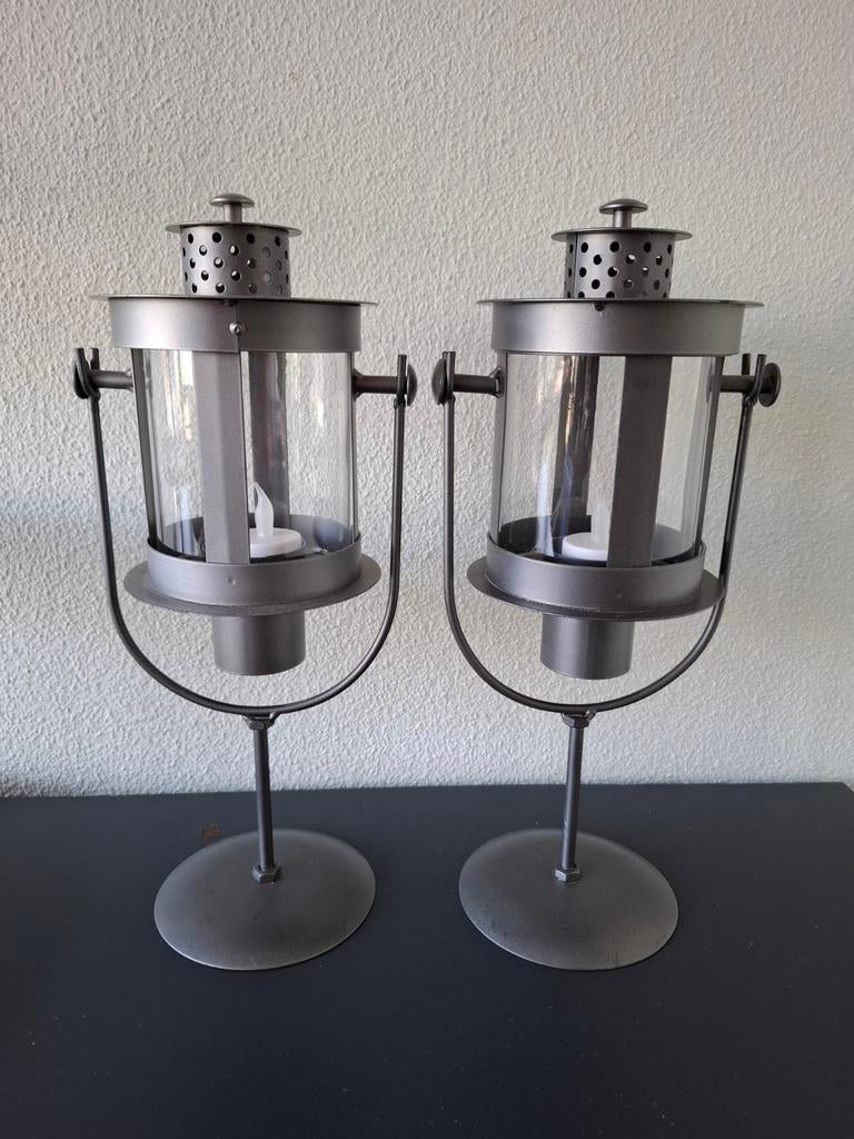 2 windlichten, Ophalen of Verzenden, Zo goed als nieuw, Overige materialen, Minder dan 25 cm