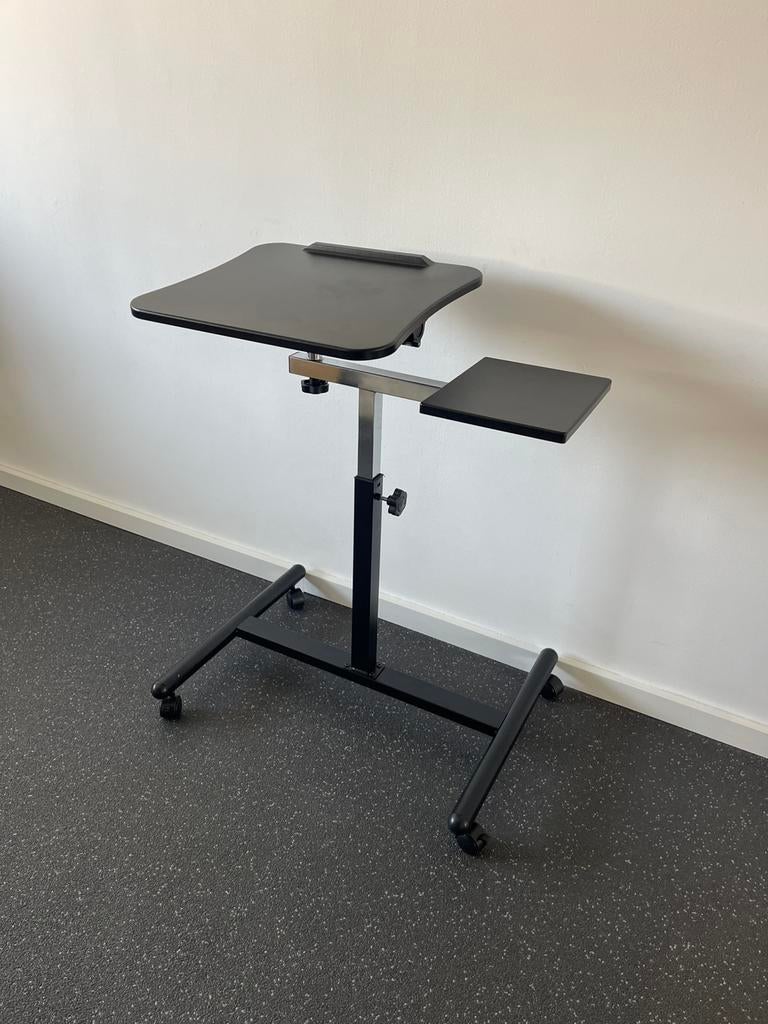 Laptoptafel Tatkraft vanessa bureau bijzettafel thuiswerken, Ophalen, Zo goed als nieuw