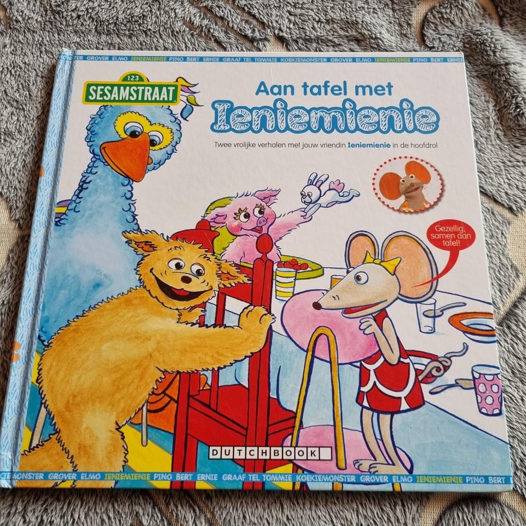 Sesamstraat: Aan tafel met Ieniemienie, Boeken, Kinderboeken | Jeugd | onder 10 jaar, Zo goed als nieuw, Ophalen of Verzenden