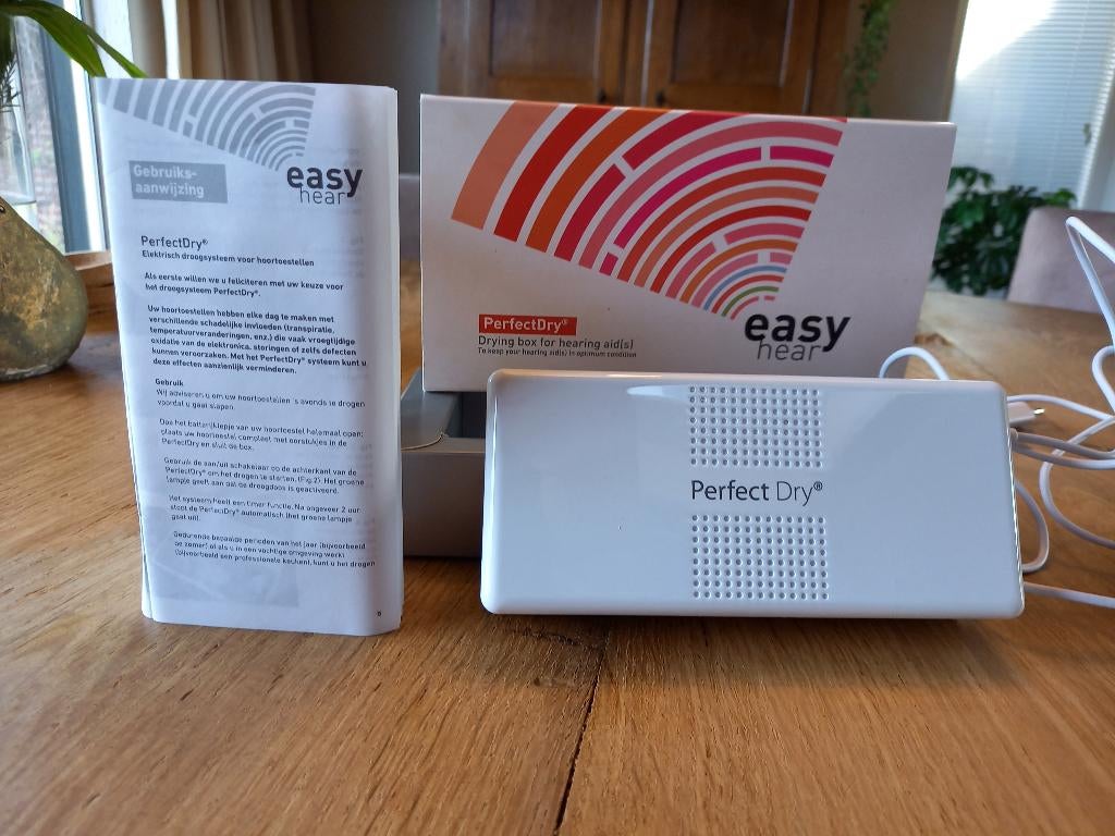 Droogbox voor hoorapparaten, Ophalen of Verzenden, Zo goed als nieuw