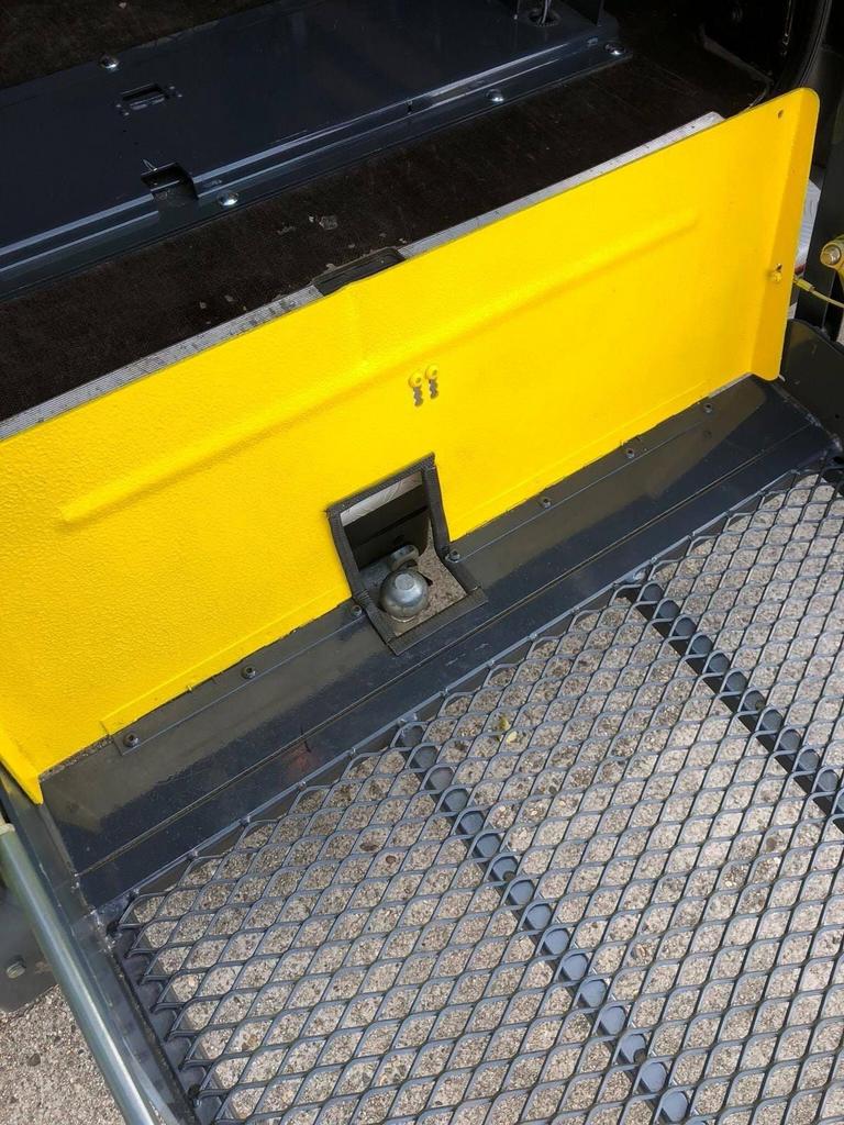 Rolstoellift maar ook een trekhaak? Geen probleem!, -, -, Nieuw, Ophalen of Verzenden