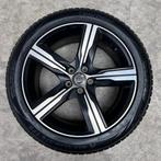 18 inch Ixion velgen + all season banden Volvo V60, Auto-onderdelen, Banden en Velgen, 18 inch, Gebruikt, Banden en Velgen, Ophalen of Verzenden