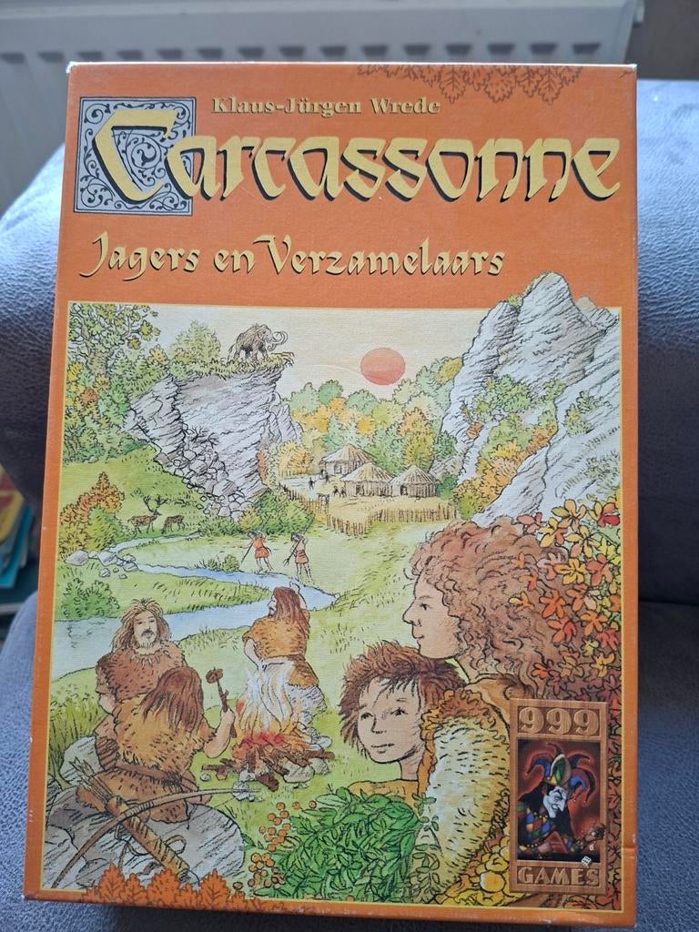 Jagers en verzamelaars, Ophalen of Verzenden, Zo goed als nieuw