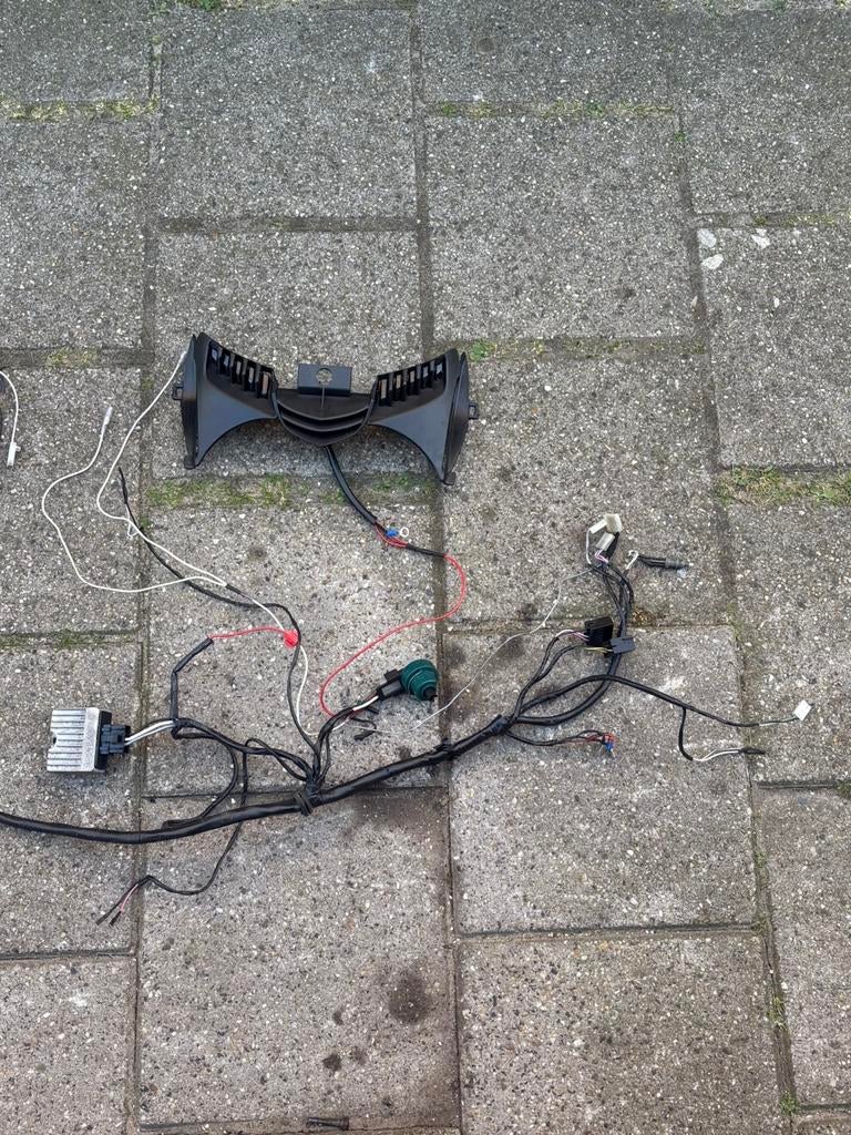 Zip 4t kabelboom omgeknipt voor 125 motor zip, Ophalen of Verzenden