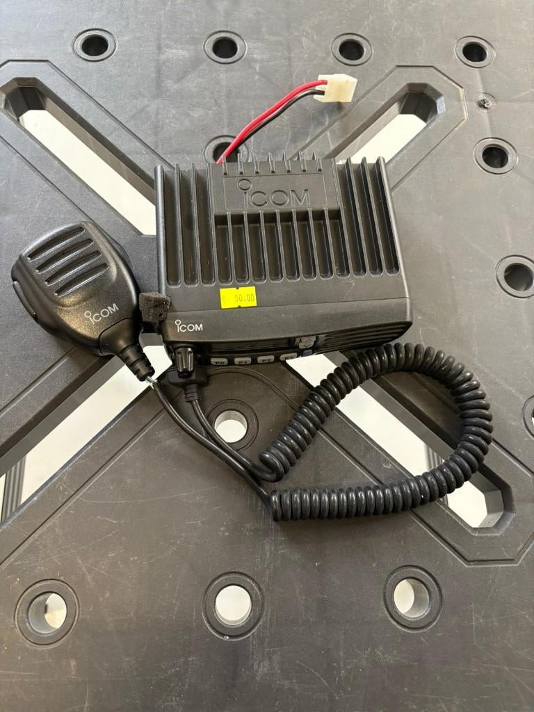 iCOM, Ophalen, Gebruikt, Zender en Ontvanger