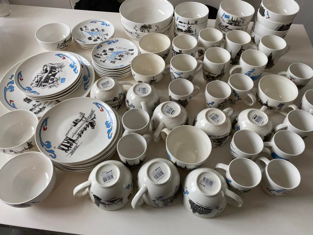 Jet stedentocht steden servies. (Zie de foto), Ophalen of Verzenden