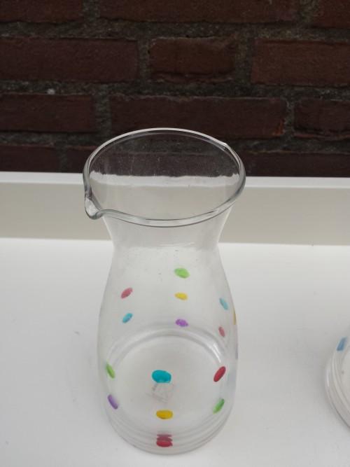 Water schenkers met gekleurde stippen, merk L. Dake en Zn, 2, Huis en Inrichting, Keuken | Servies, Ophalen of Verzenden, 'T Olde Gre-j