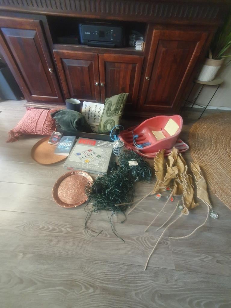 Rommelmarkt spullen, Ophalen