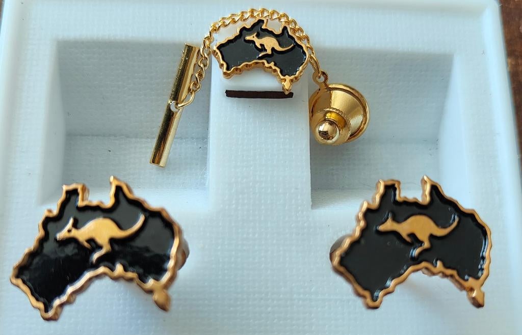 Australische Golden Tone Metalen Manchetknopen Kangaroo Emai, Ophalen of Verzenden, Nieuw, Overige materialen