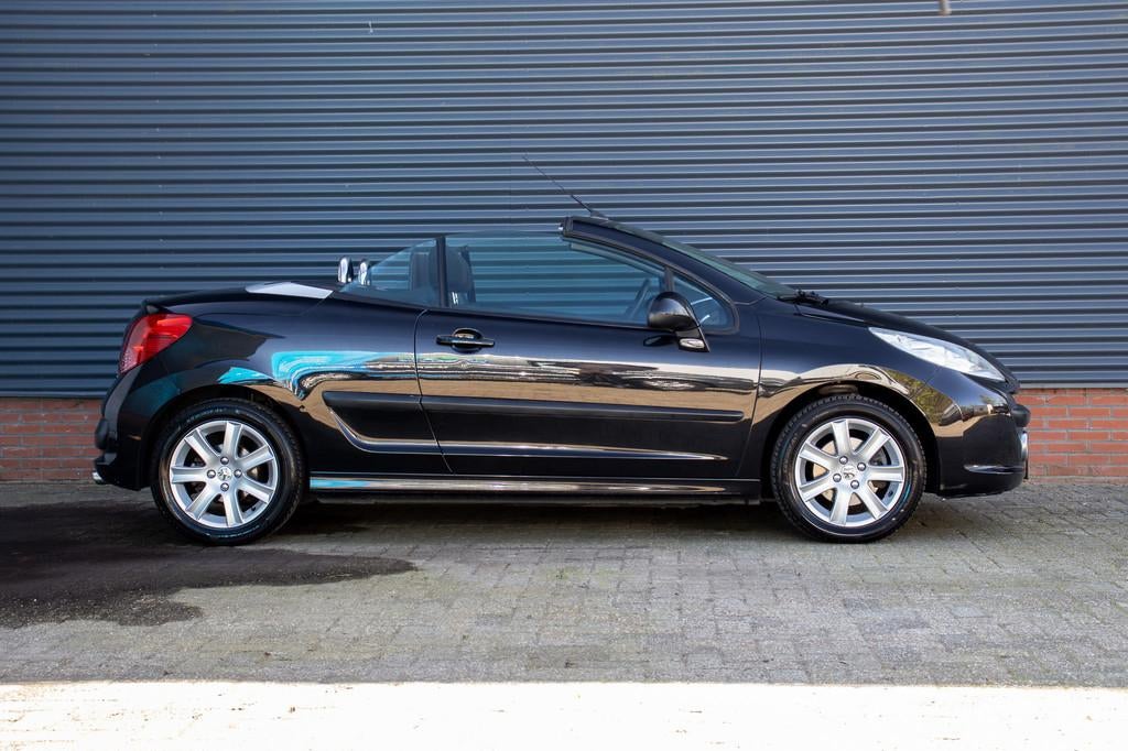 Peugeot 207 1.6 VTi Première (bj 2007), Auto's, 15 km/l, Gebruikt, 4 cilinders, Cabriolet