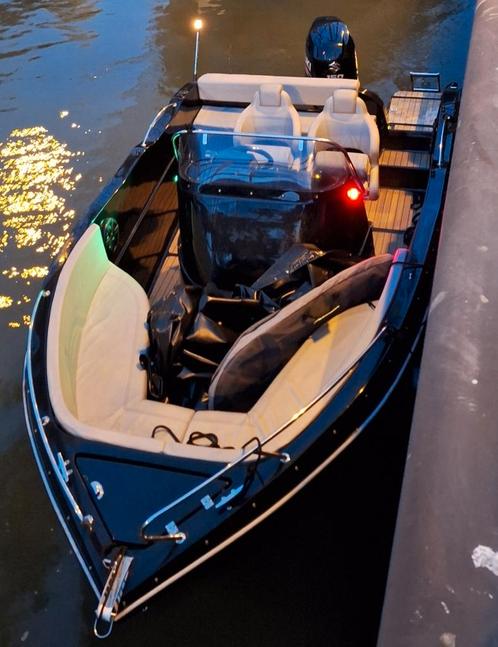 KING 550 - unieke stoere console boot - 150pk, Watersport en Boten, Sloepen, Zo goed als nieuw, 70 pk of meer, 6 meter of meer